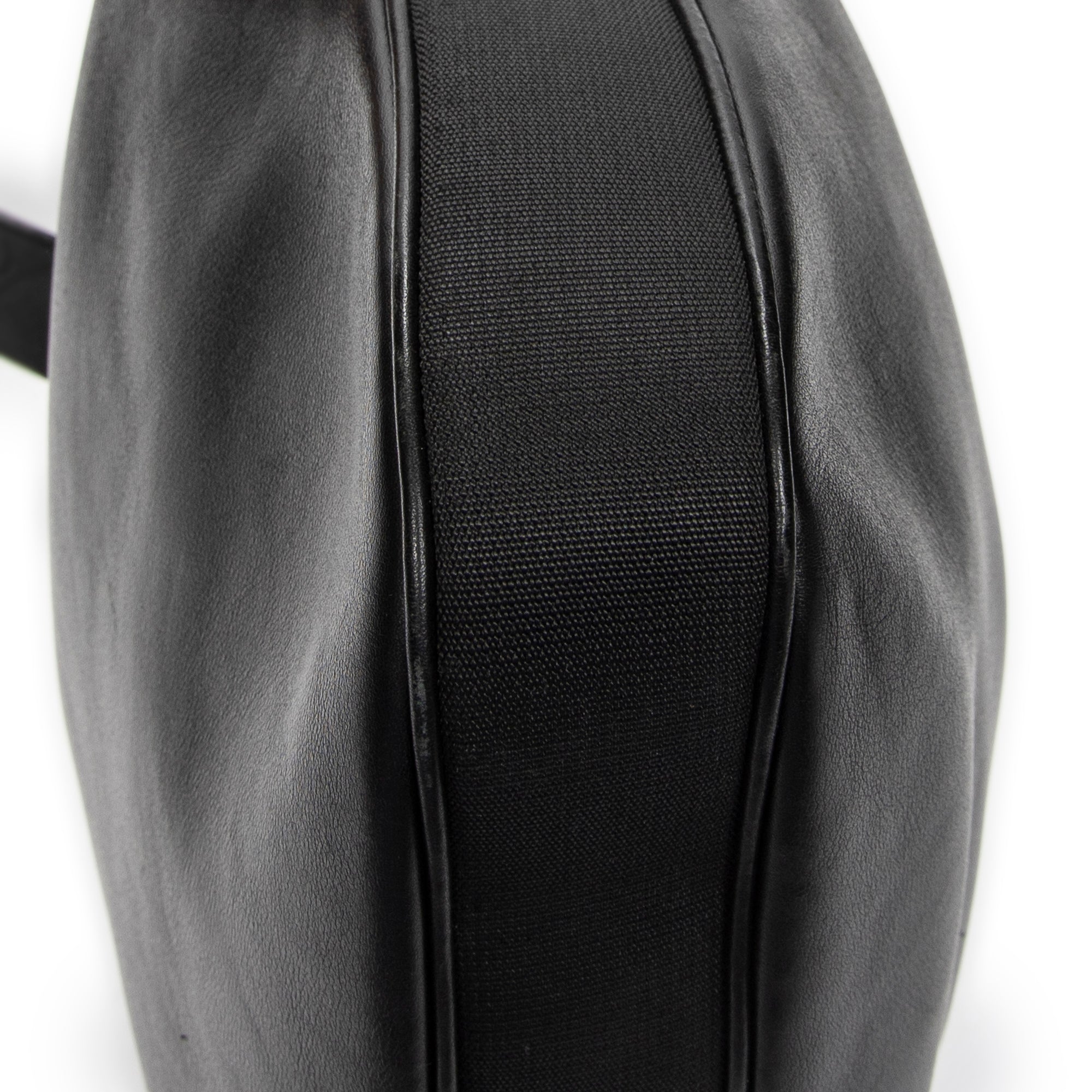 Shoulder Bag Zip Hobo Black Calfskin Leather