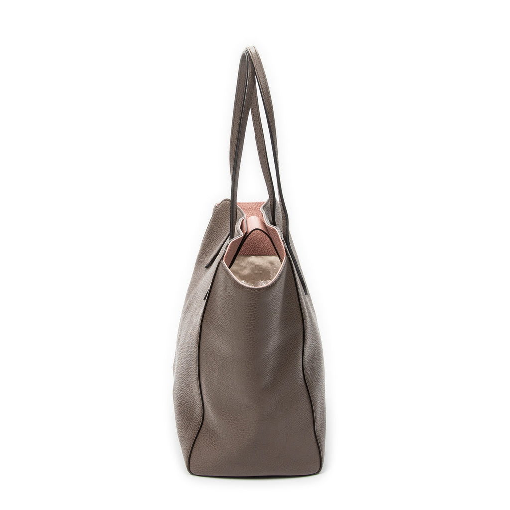 Shoulder Bag Medium Swing Tote Taupe Grained Calfskin Leather
