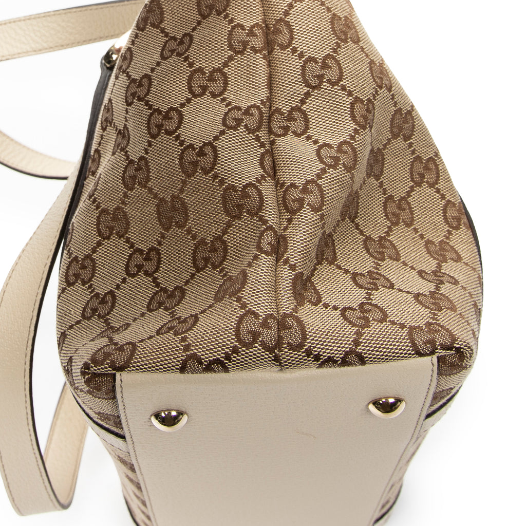 Sac bandoulière Abbey Zip Tote toile monogrammée ivoire