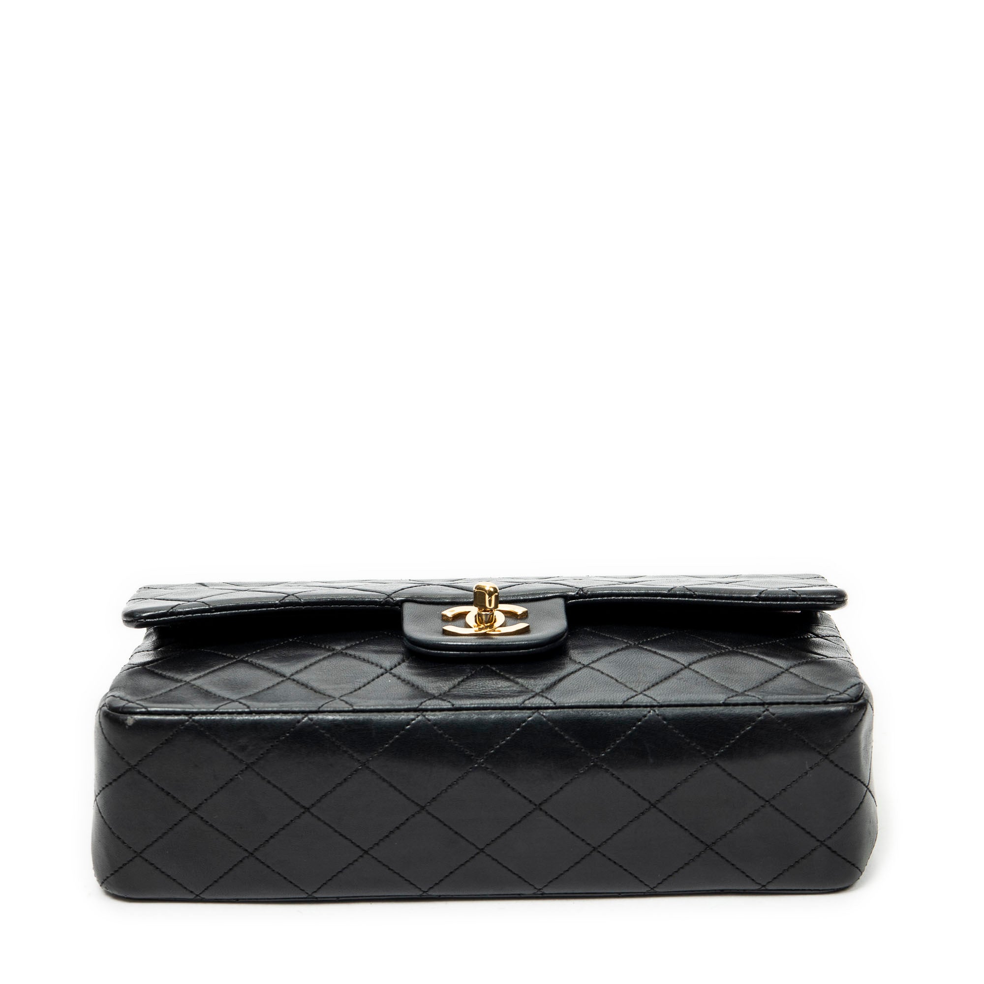 Shoulder Bag Classic Double Flap 26 Black Quilted Lambskin Leather