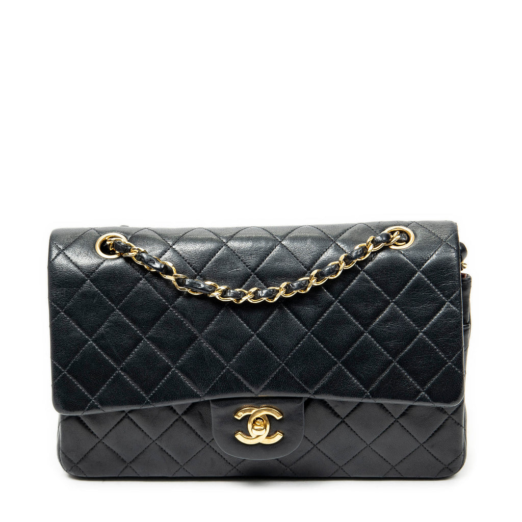 Shoulder Bag Classic Double Flap 26 Black Quilted Lambskin Leather