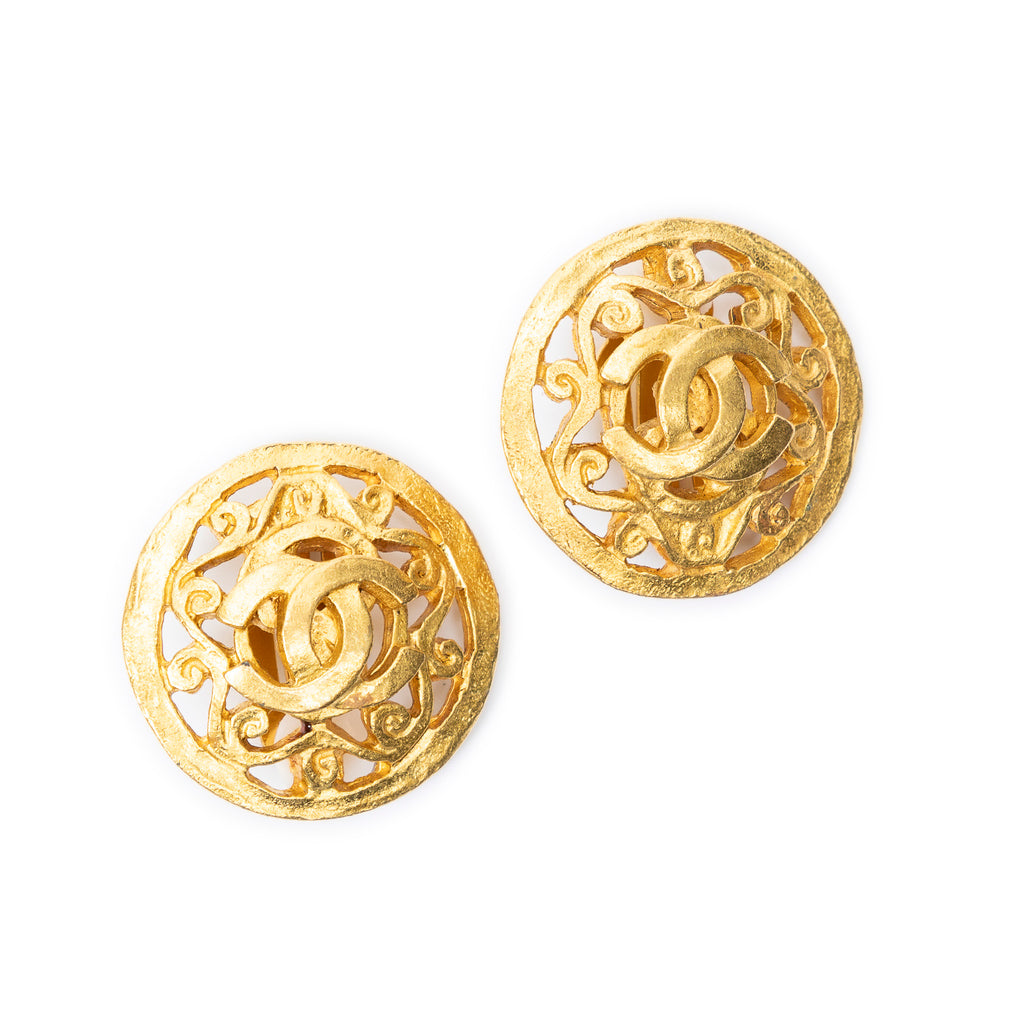 Earrings CC Round Clip On Earrings Gold Gold Plated