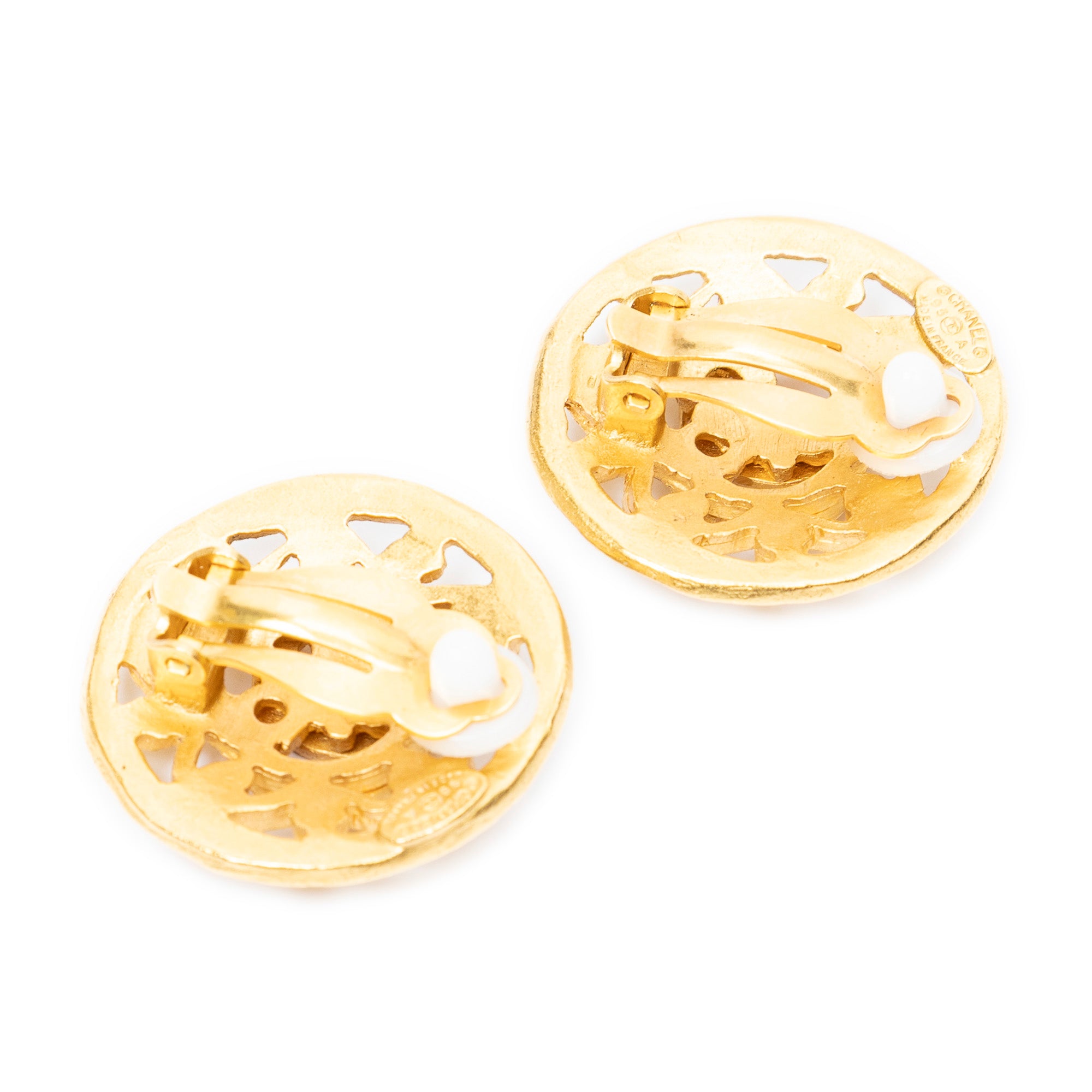 Earrings CC Round Clip On Earrings Gold Gold Plated