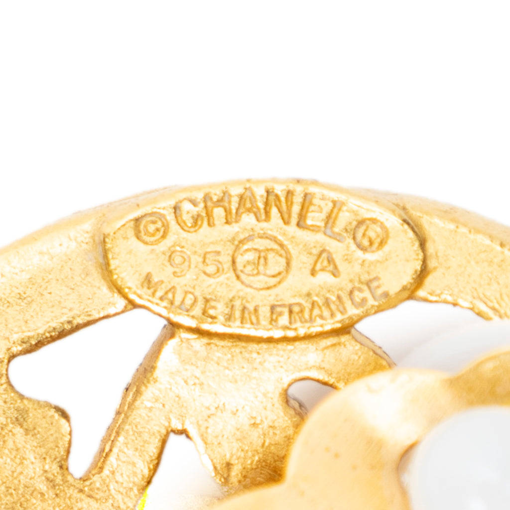 Earrings CC Round Clip On Earrings Gold Gold Plated