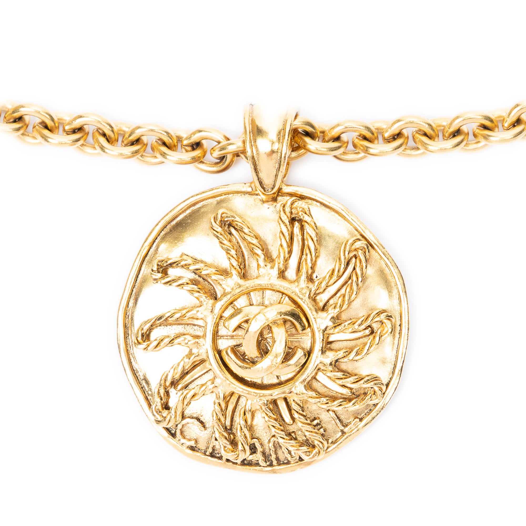 Necklace CC Round Sun Pendant Necklace Gold Gold Plated