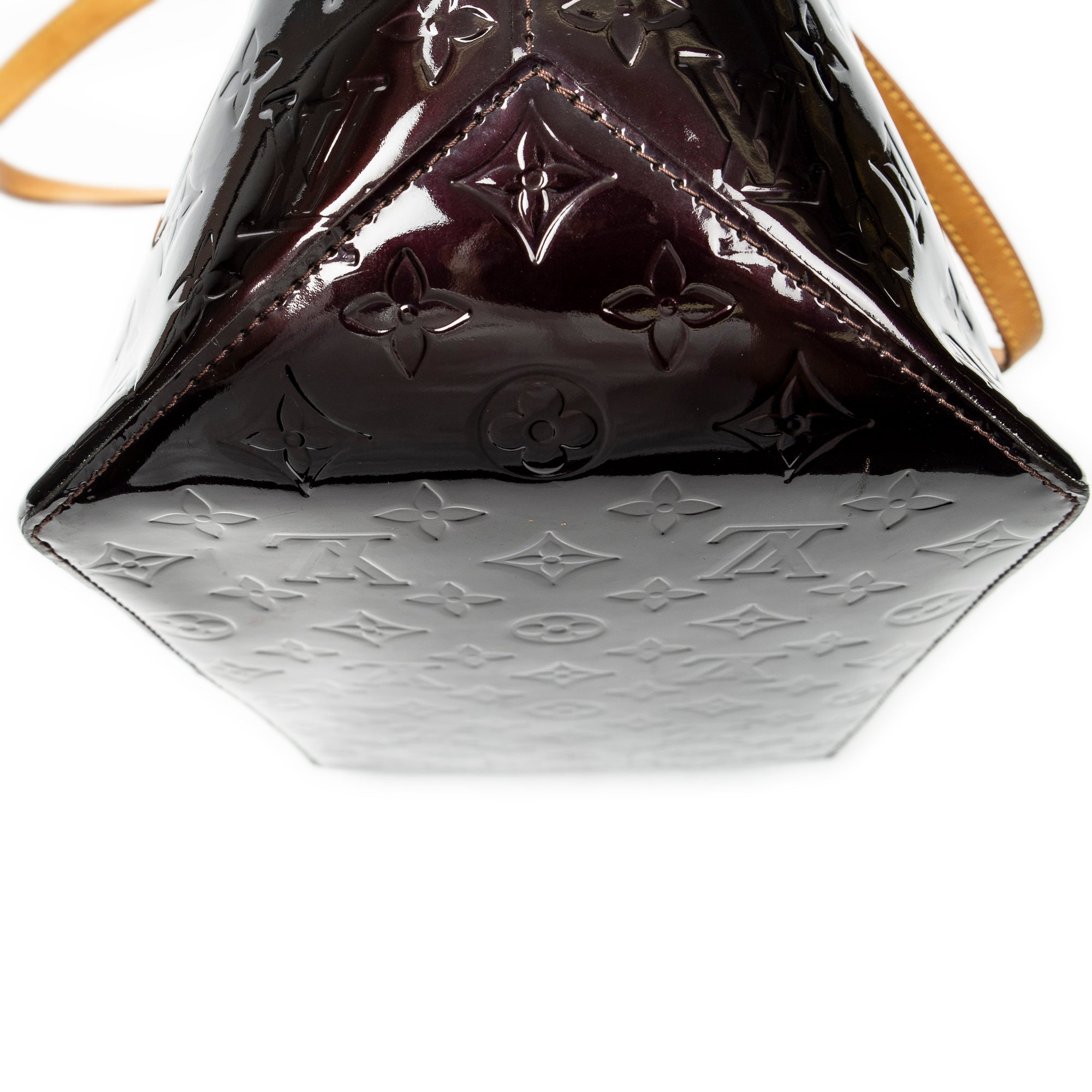 Shoulder Bag Bellevue GM Amarante Monogram Vernis