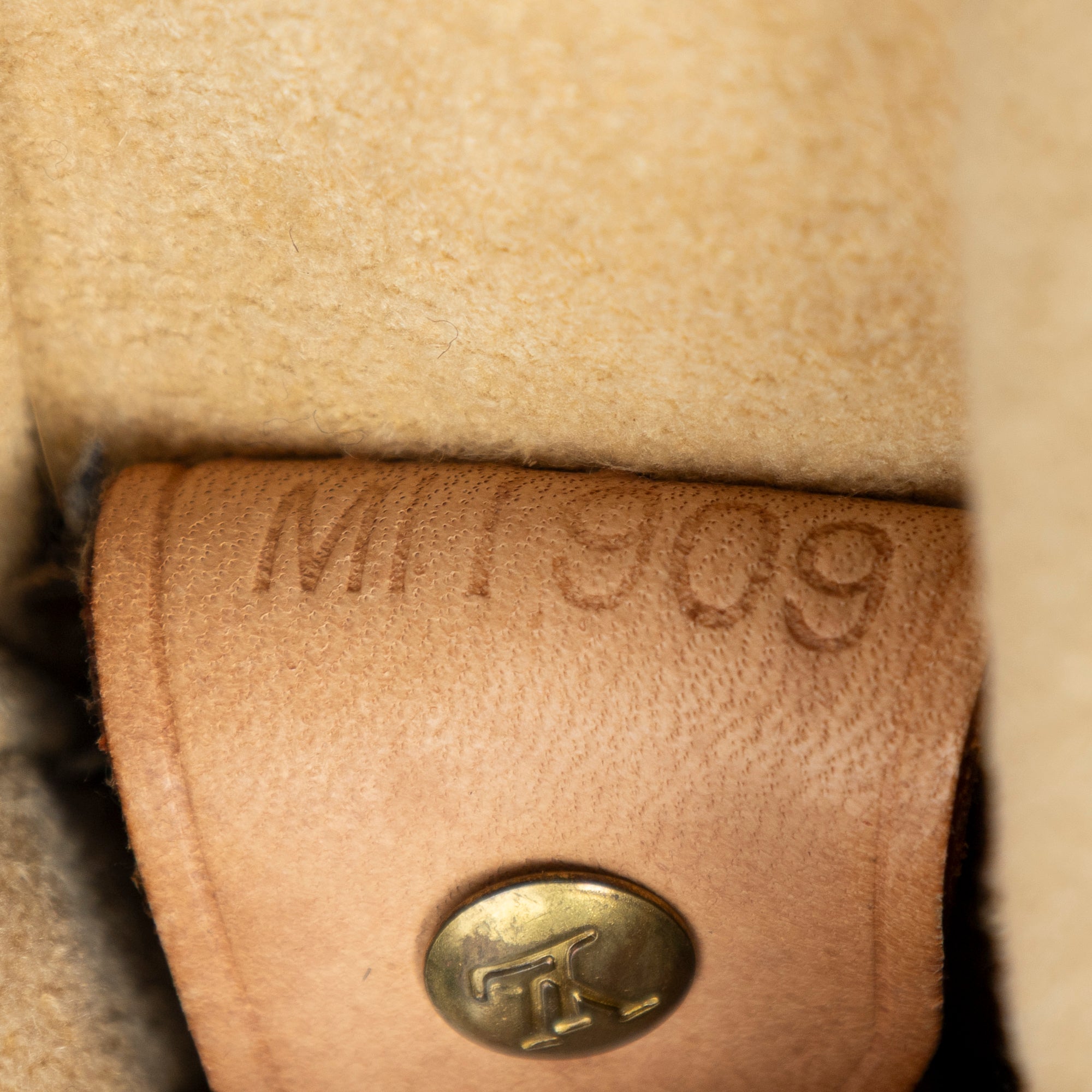 Shoulder Bag Looping GM Brown Monogram Canvas