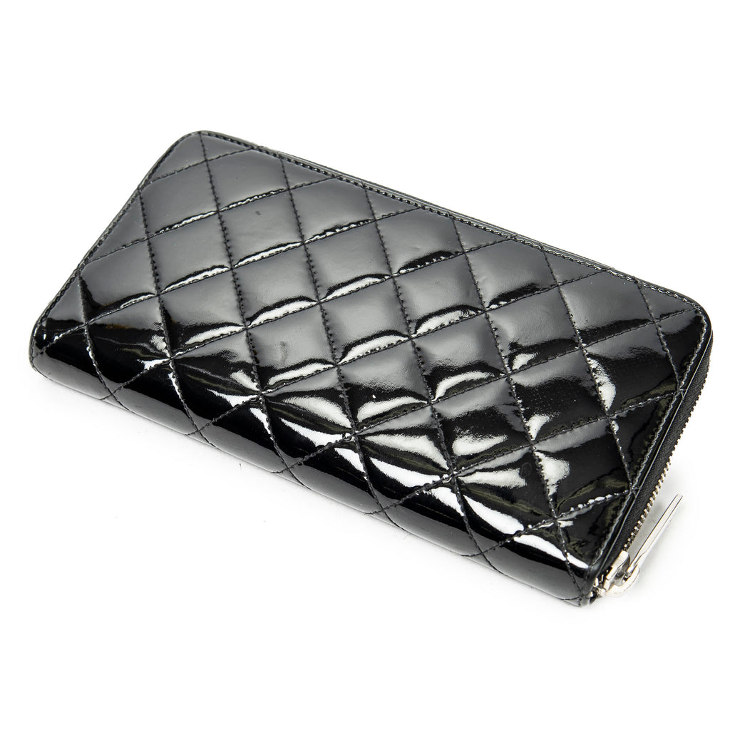 Wallet CC Zip Around Wallet Black Quilted Patent Leather