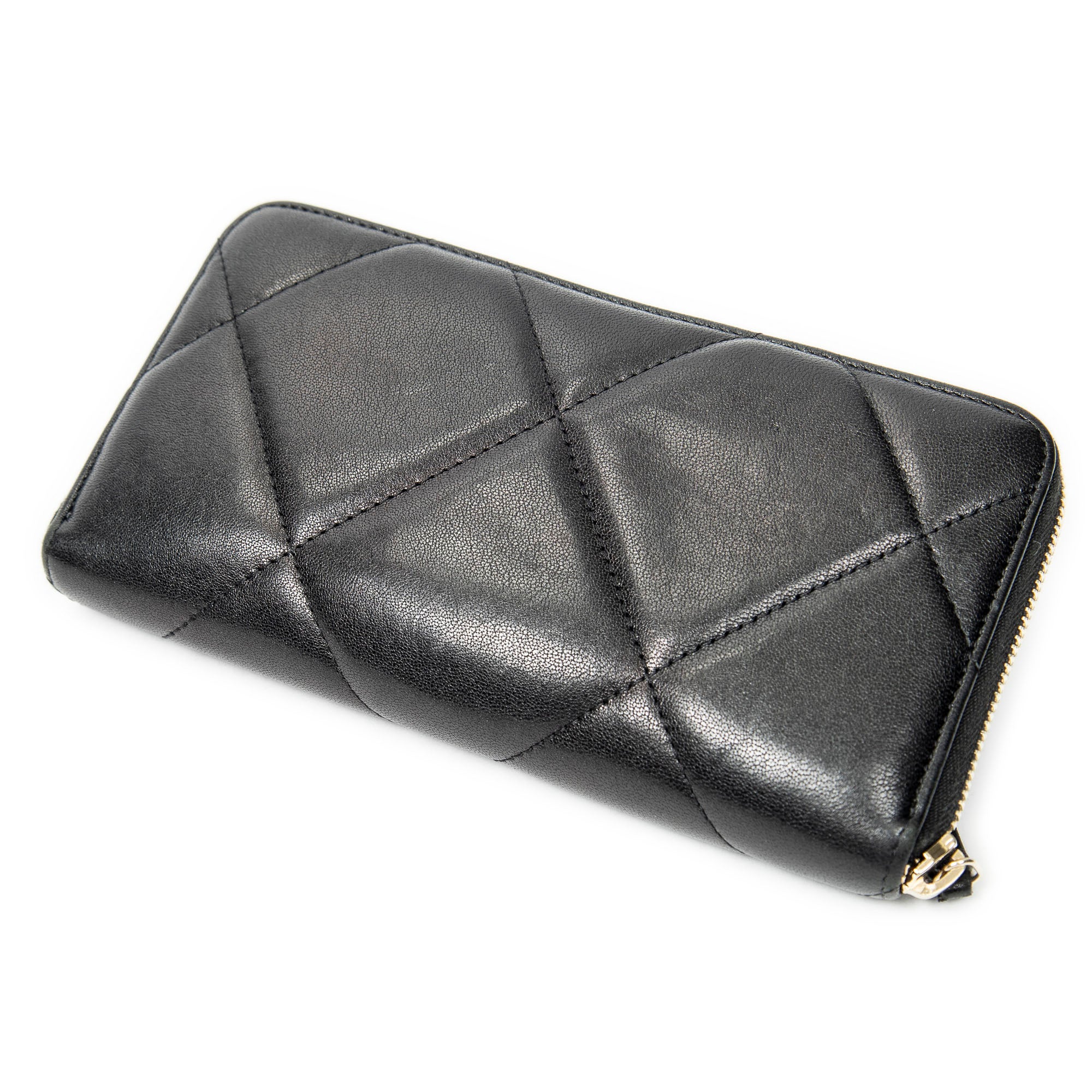 Wallet 19 Zip Around Wallet Black Quilted Lambskin Leather