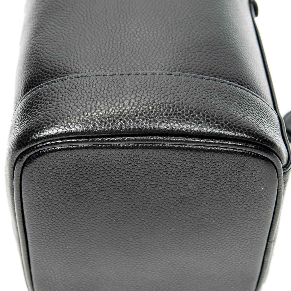 Handbag Timeless Tall Vanity Case Black Caviar Leather