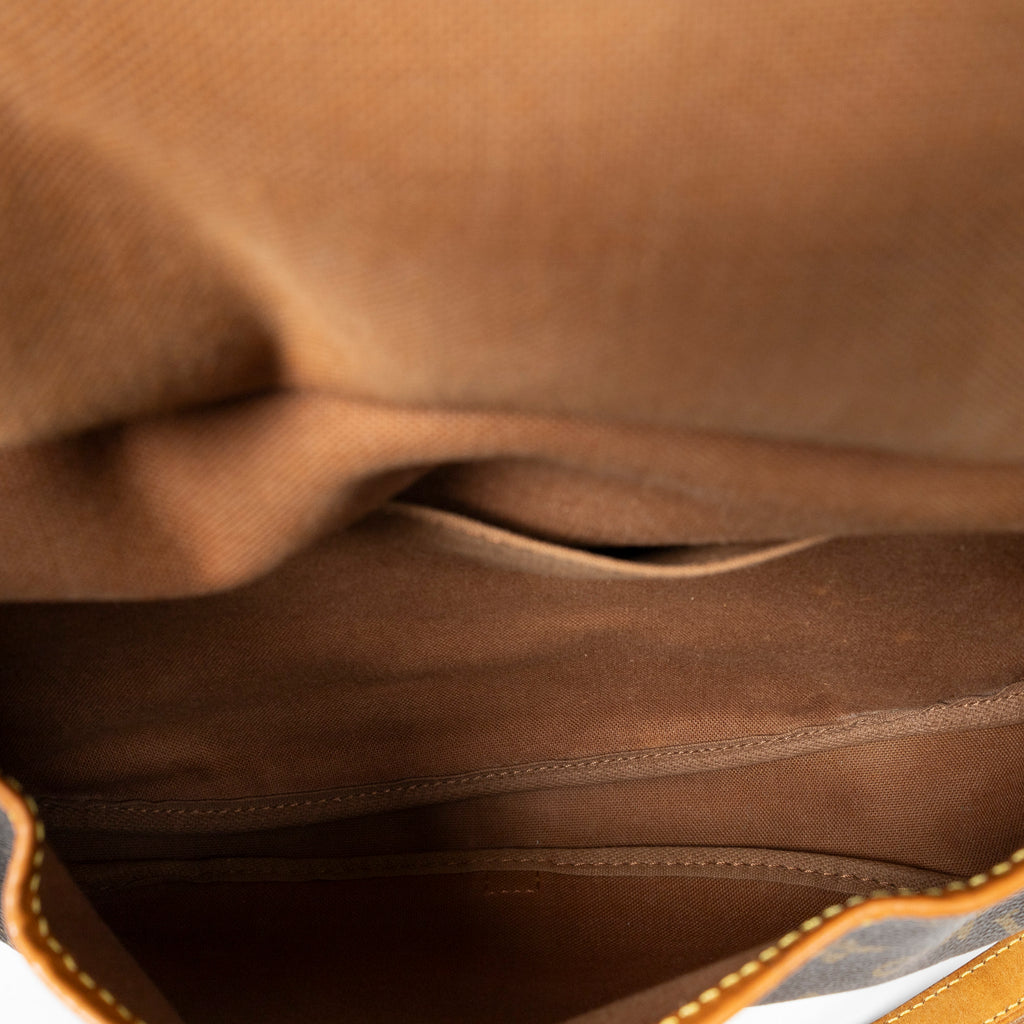 Shoulder Bag Saumur MM Brown Monogram Canvas