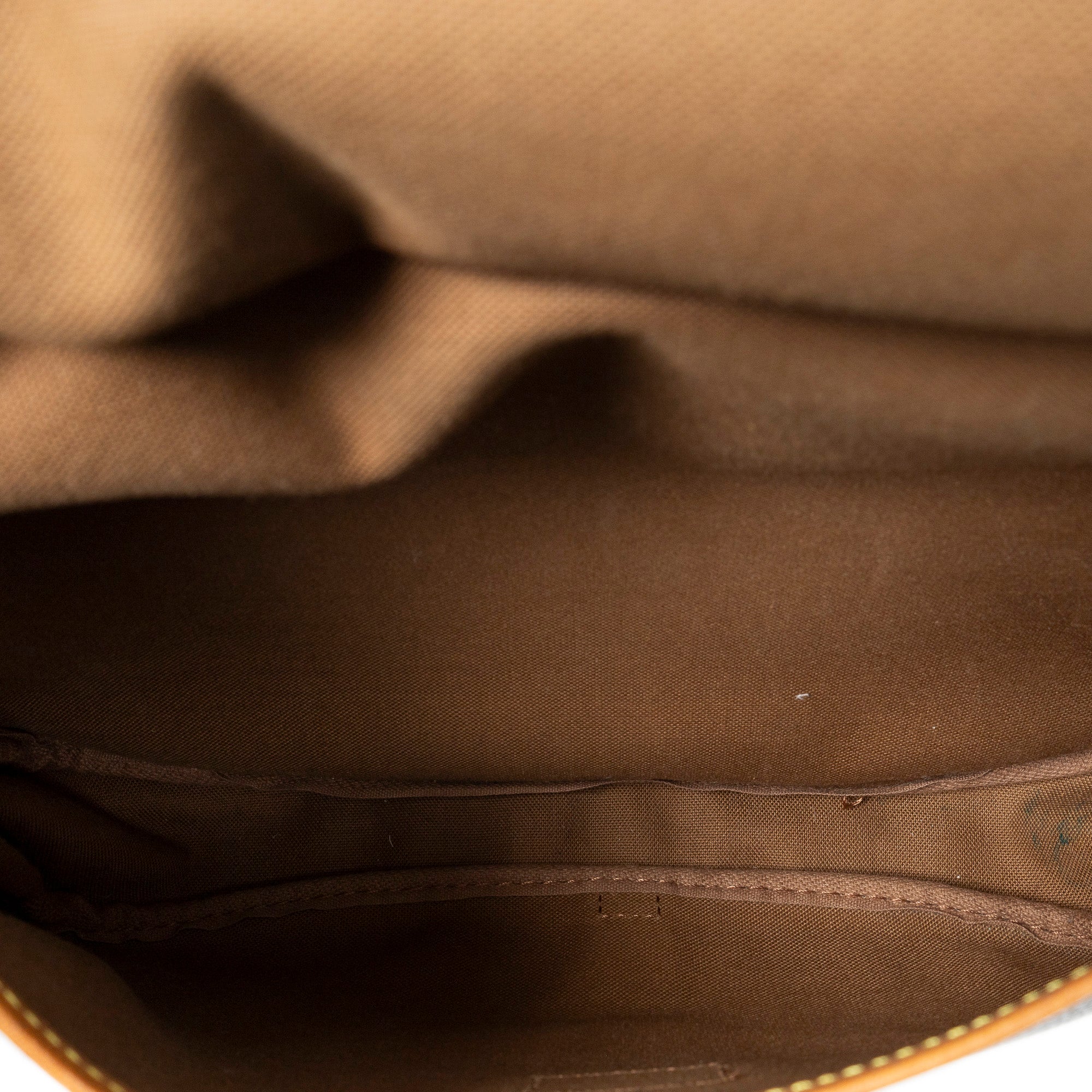 Shoulder Bag Saumur MM Brown Monogram Canvas