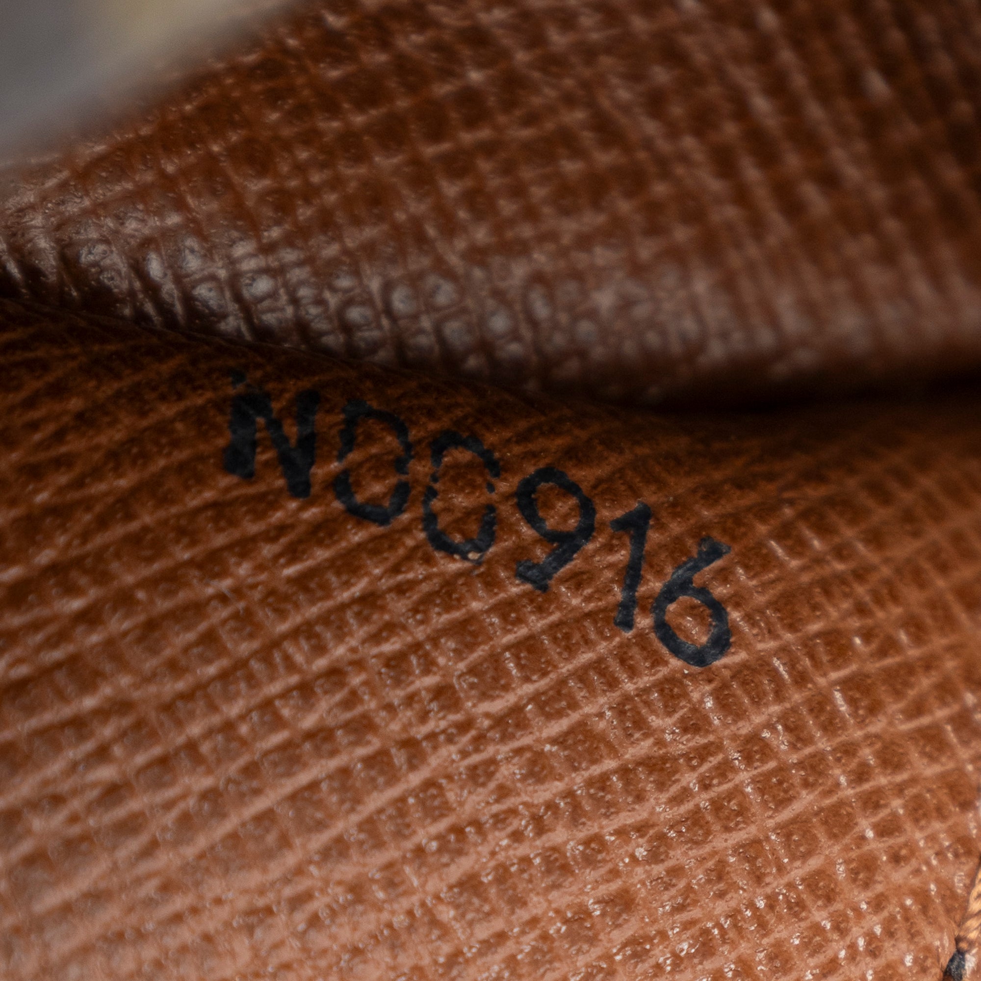 Handbag Papillon 26 Brown Monogram Canvas