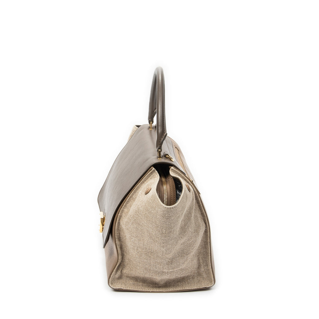 Shoulder Bag Medium Trapeze Light Brown Calfskin Leather