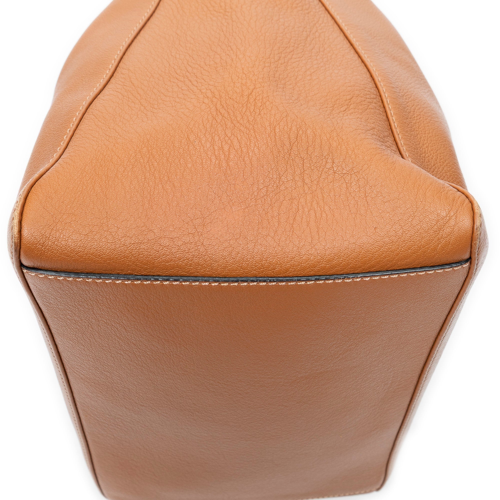 Shoulder Bag V Bucket Bag Brown Grained Calfskin Leather