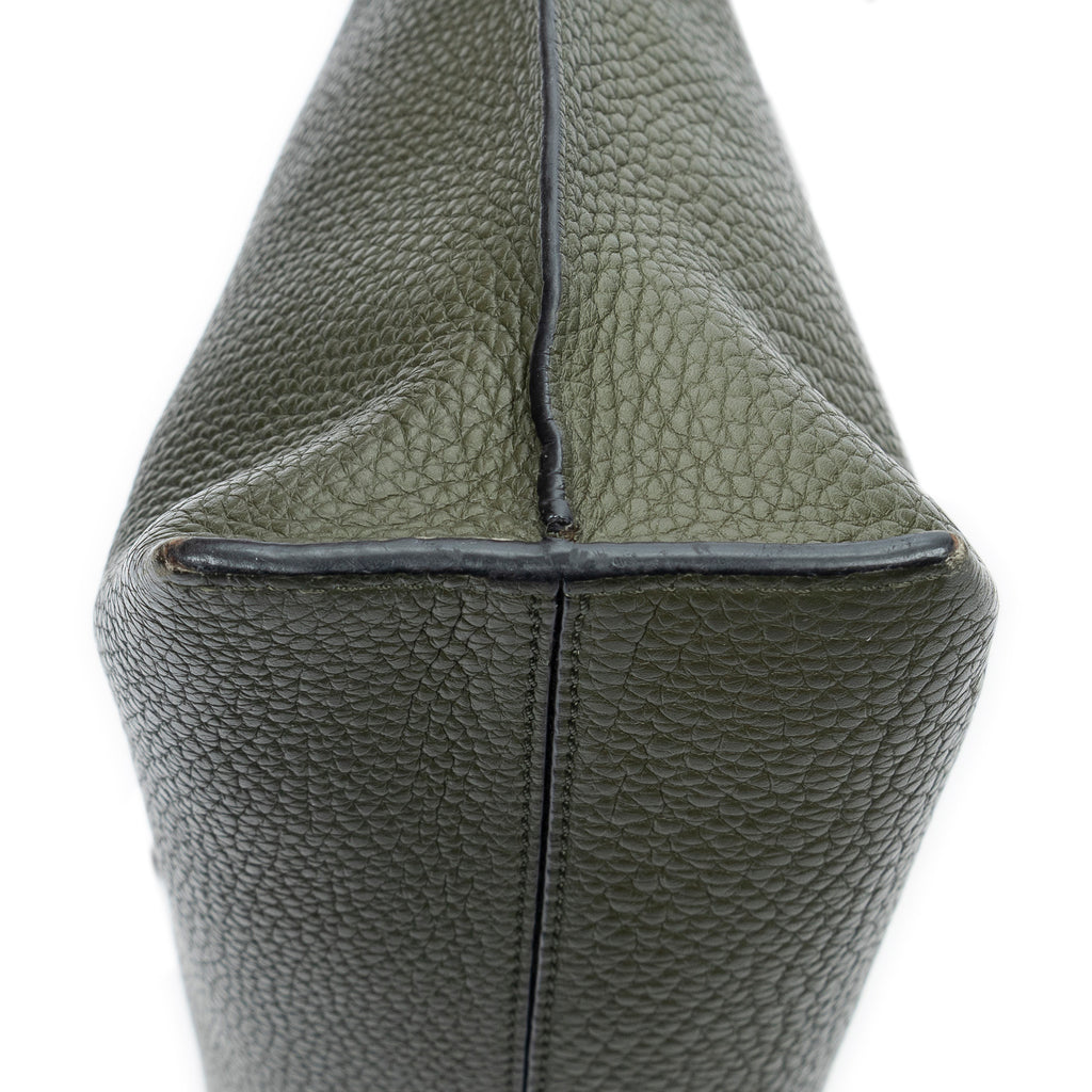 Shoulder Bag T Messenger Green Grained Calfskin Leather