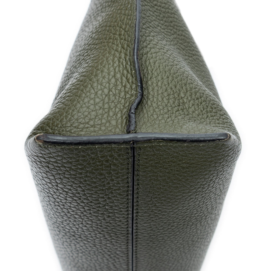 Shoulder Bag T Messenger Green Grained Calfskin Leather