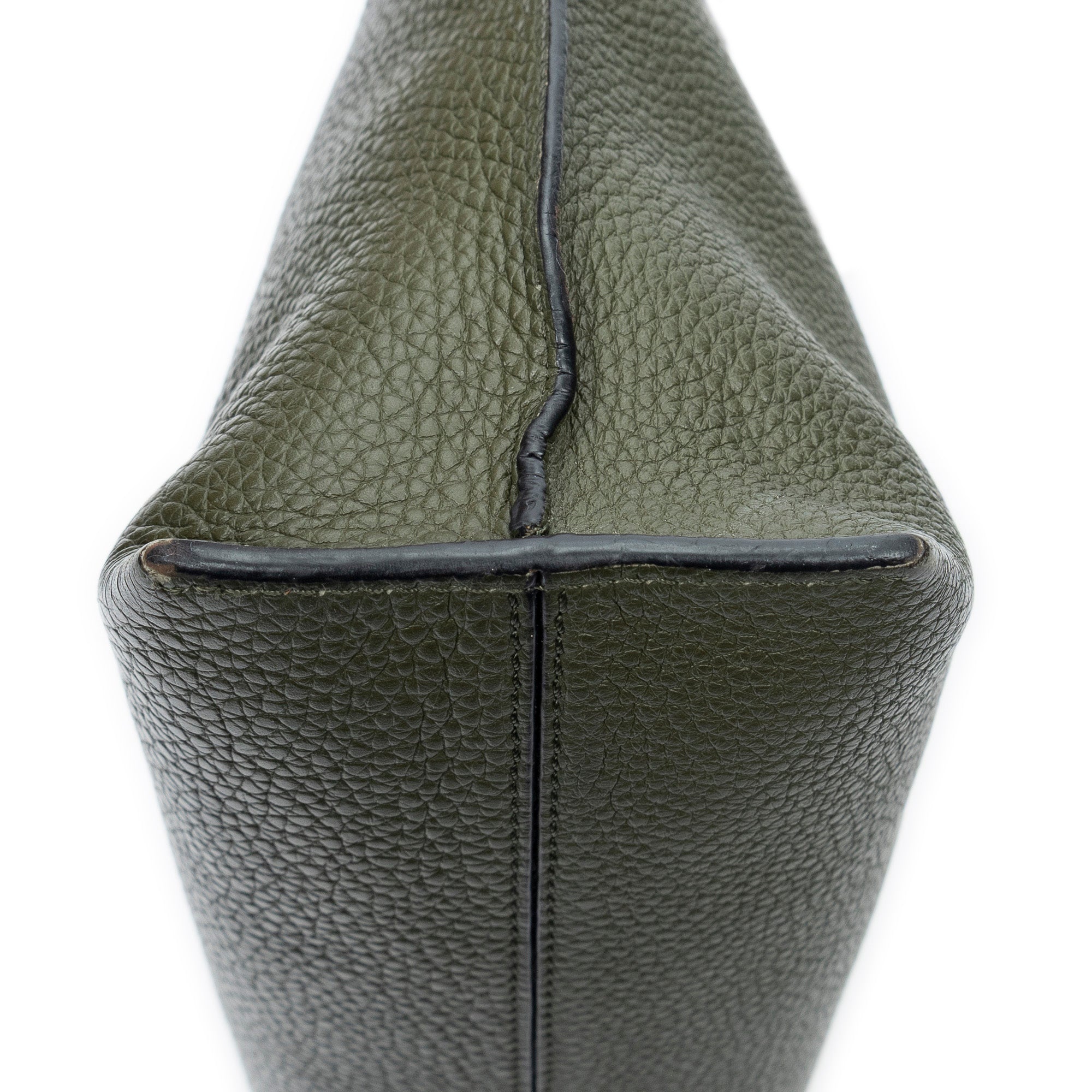 Shoulder Bag T Messenger Green Grained Calfskin Leather