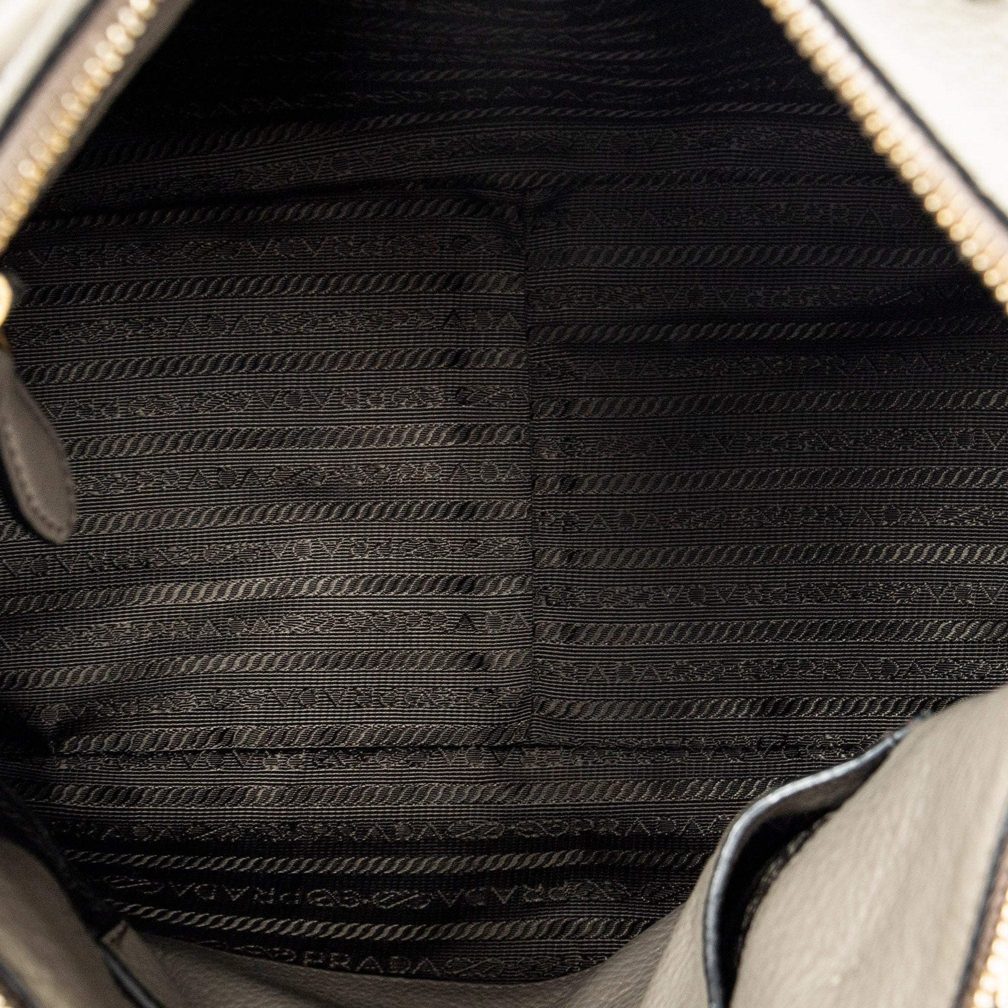 Shoulder Bag Convertible Boston Grey Vitello Daino Leather