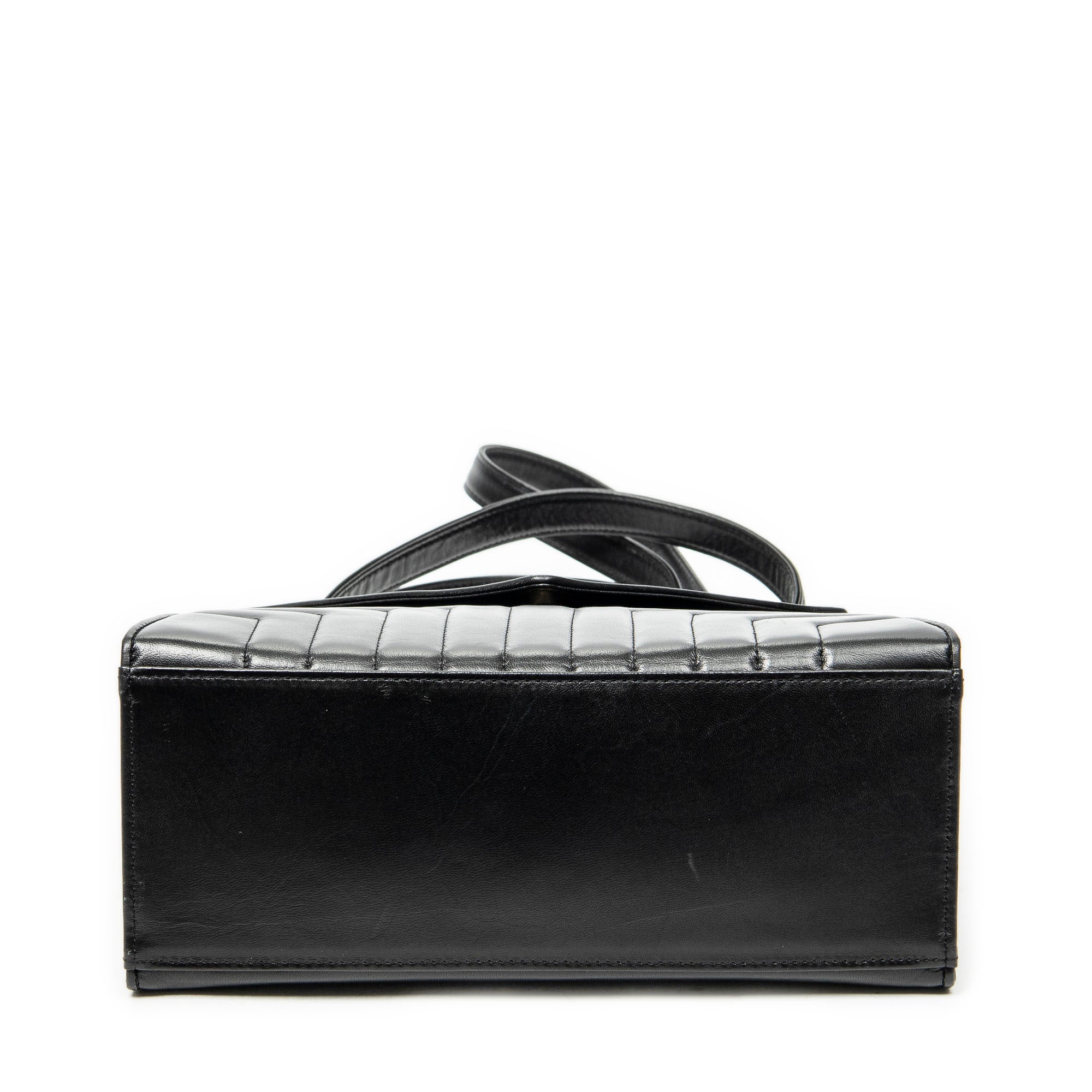 Shoulder Bag Vintage Trapezoid Top Handle Flap Black Chevron Quilted Calfskin Leather