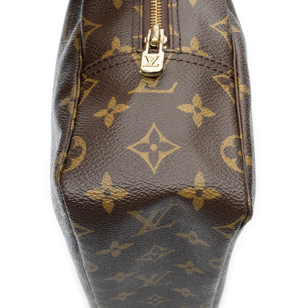 Pouch Toiletry Pouch GM Brown Monogram Canvas