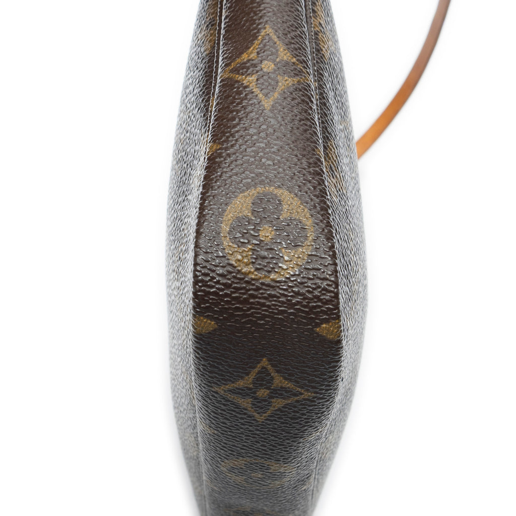 Pouch Pochette accessoires Brown Monogram Canvas