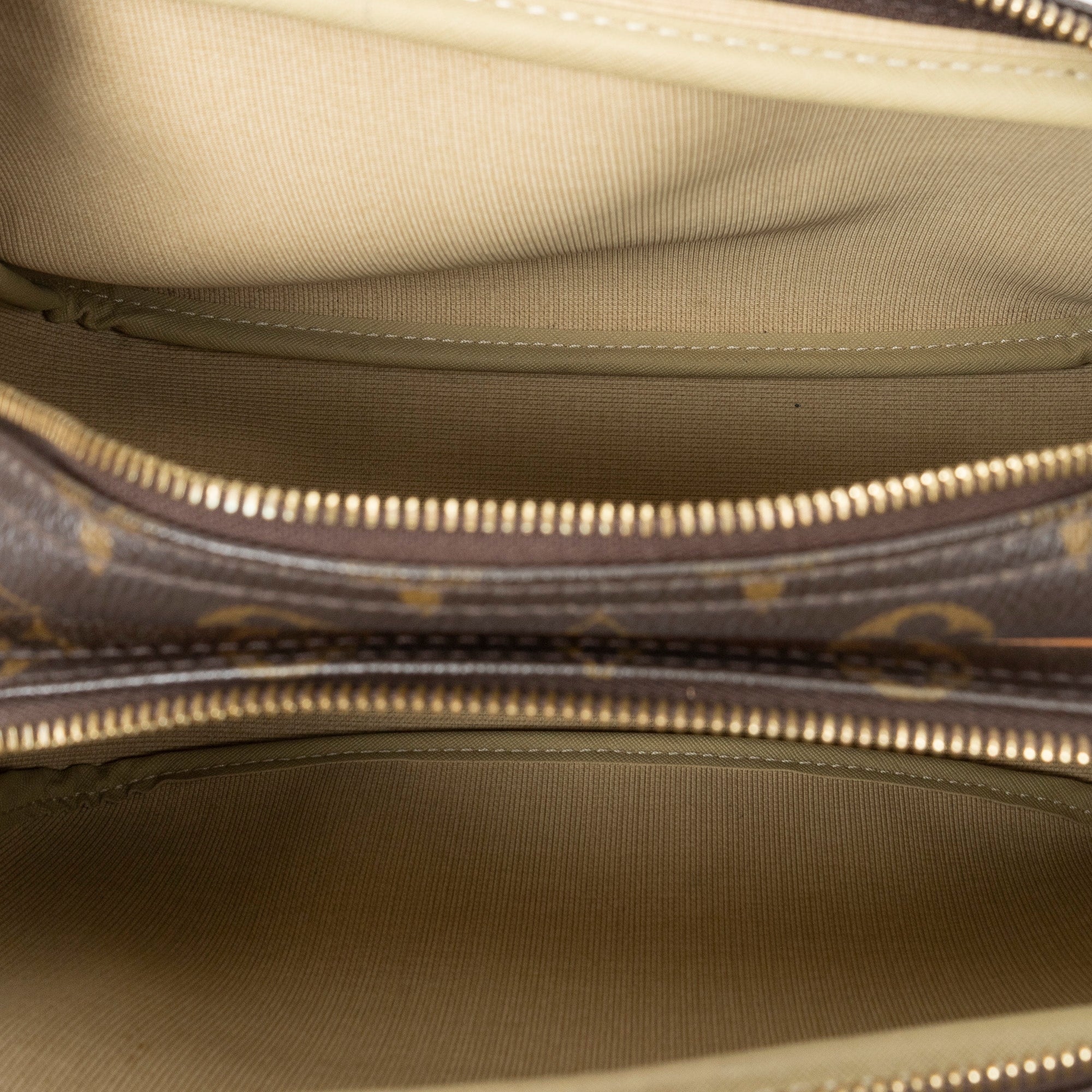 Shoulder Bag Reporter PM Brown Monogram Canvas