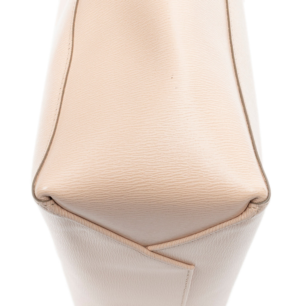 Shoulder Bag Vertical Cabas Tote Pink Grained Leather