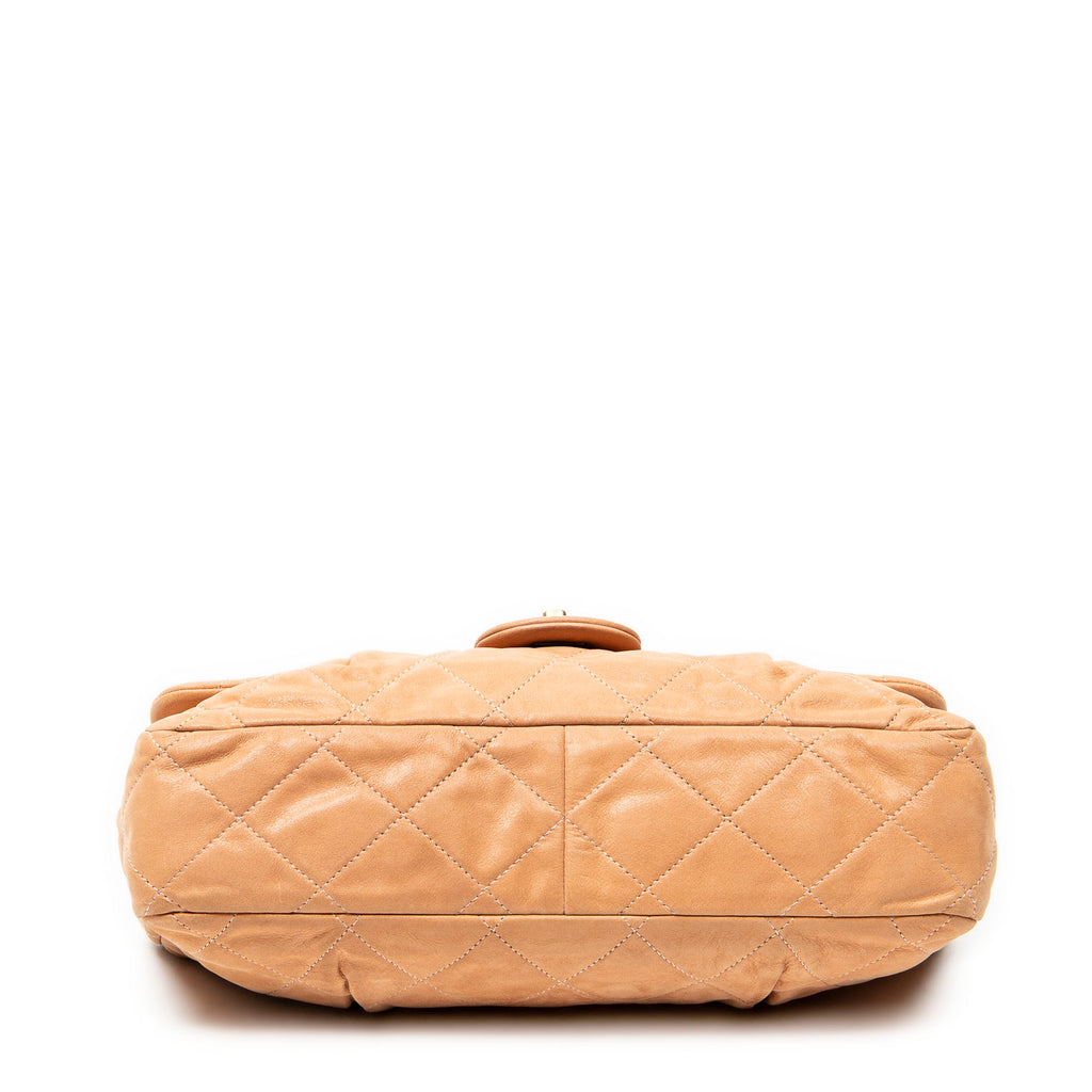 Shoulder Bag Coco Pleats Flap Tan Quilted Lambskin Leather
