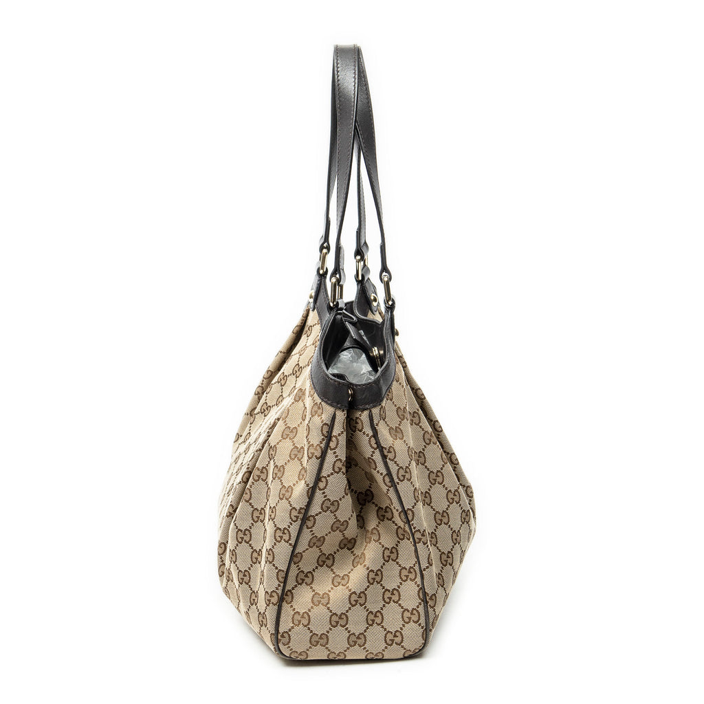 Sac à bandoulière GG Shoulder Tote en toile monogrammée beige