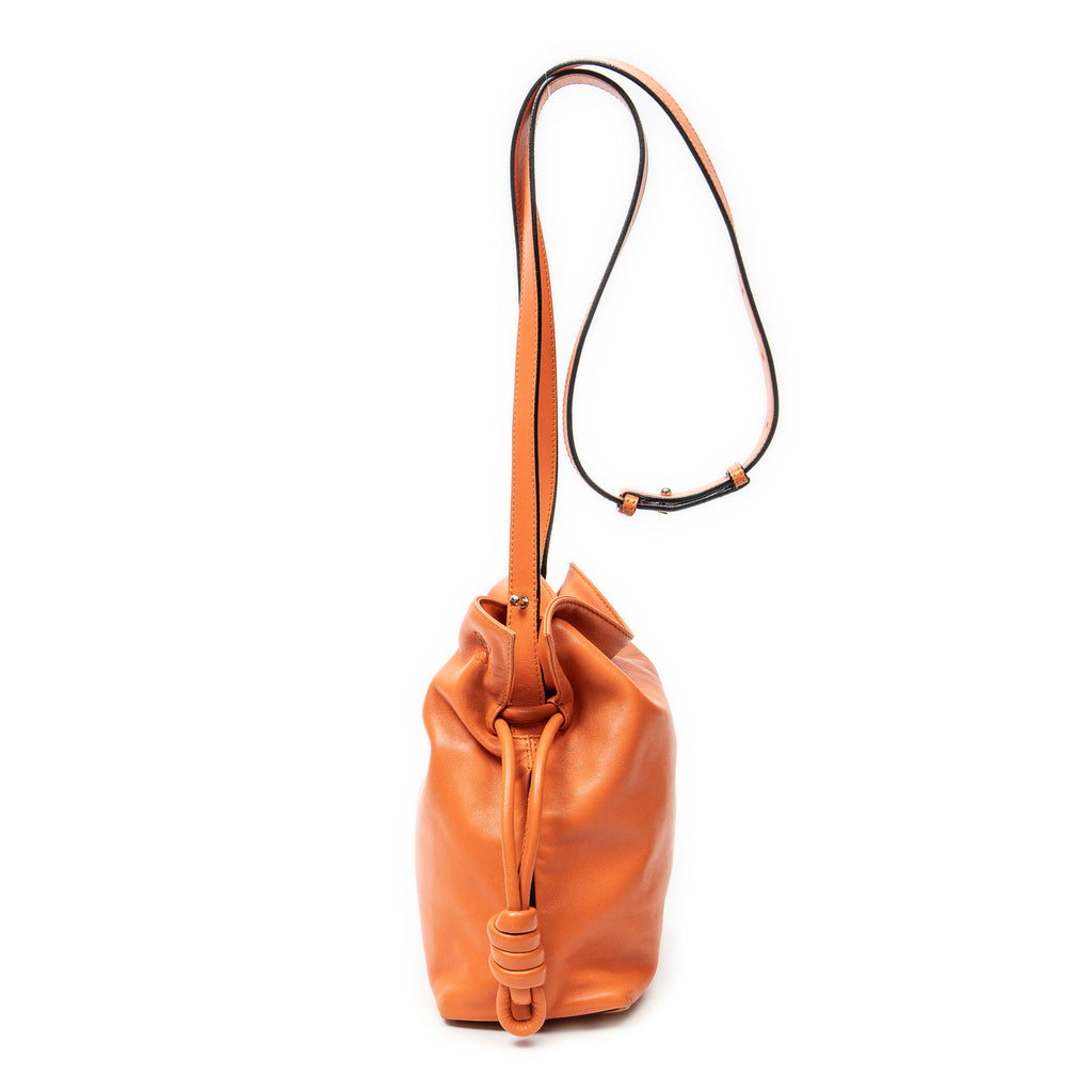 Shoulder Bag Flamenco Knot Orange Smooth Leather