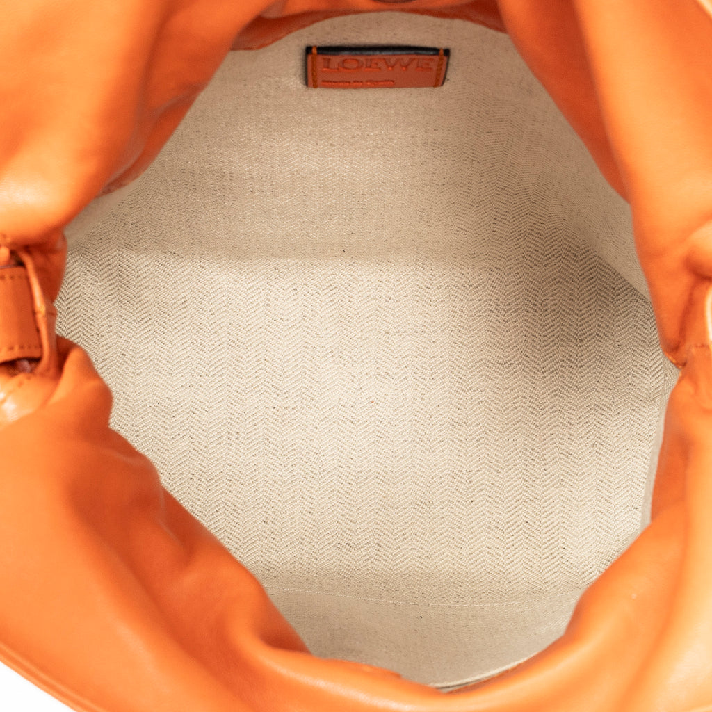 Shoulder Bag Flamenco Knot Orange Smooth Leather