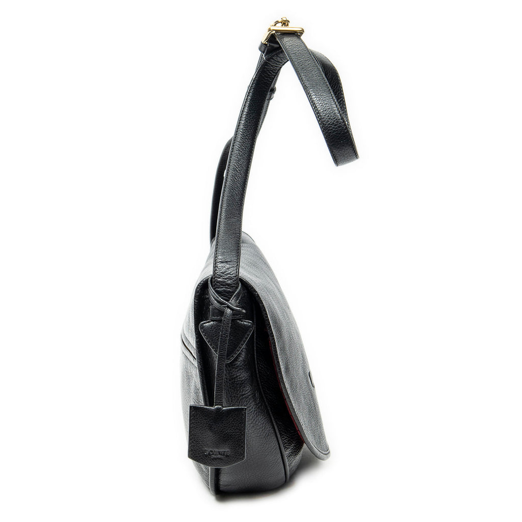 Shoulder Bag Heritage Flap Messenger Black Grained Calfskin Leather