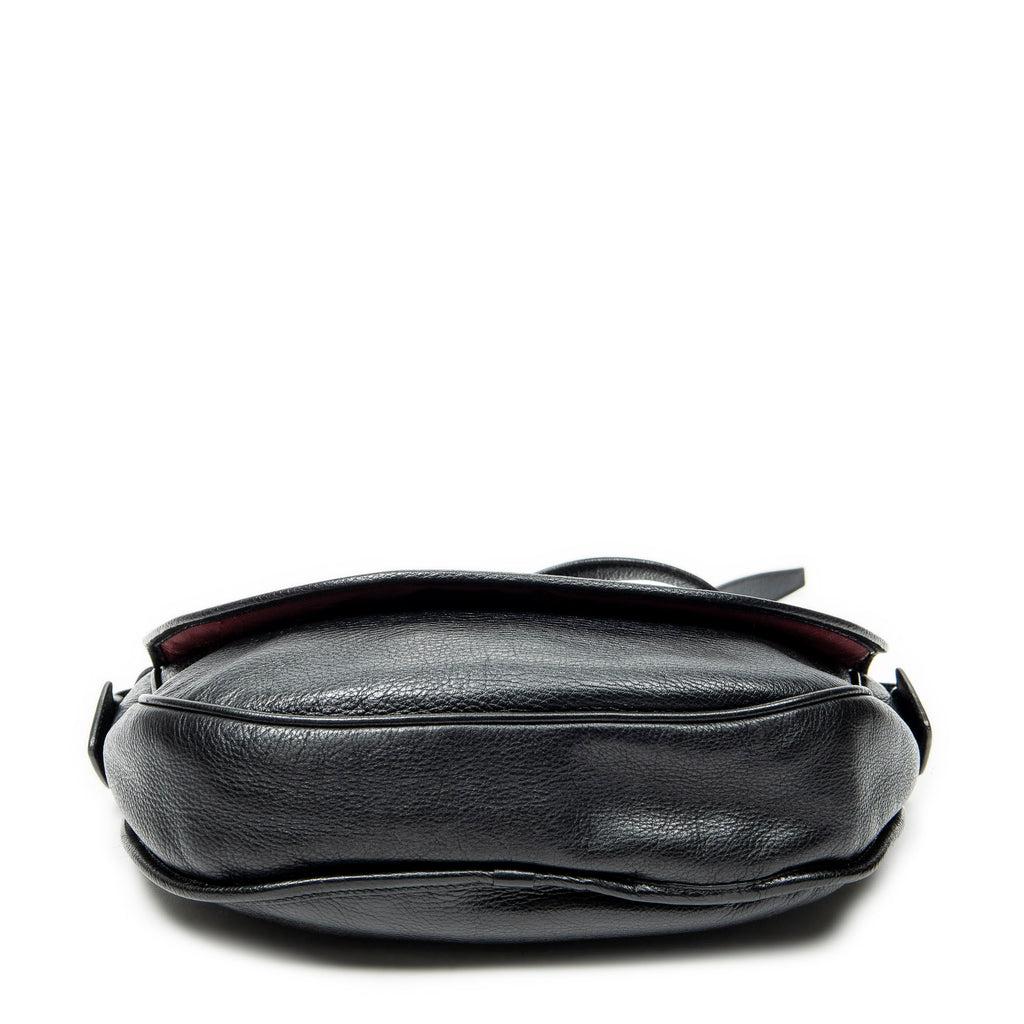 Shoulder Bag Heritage Flap Messenger Black Grained Calfskin Leather