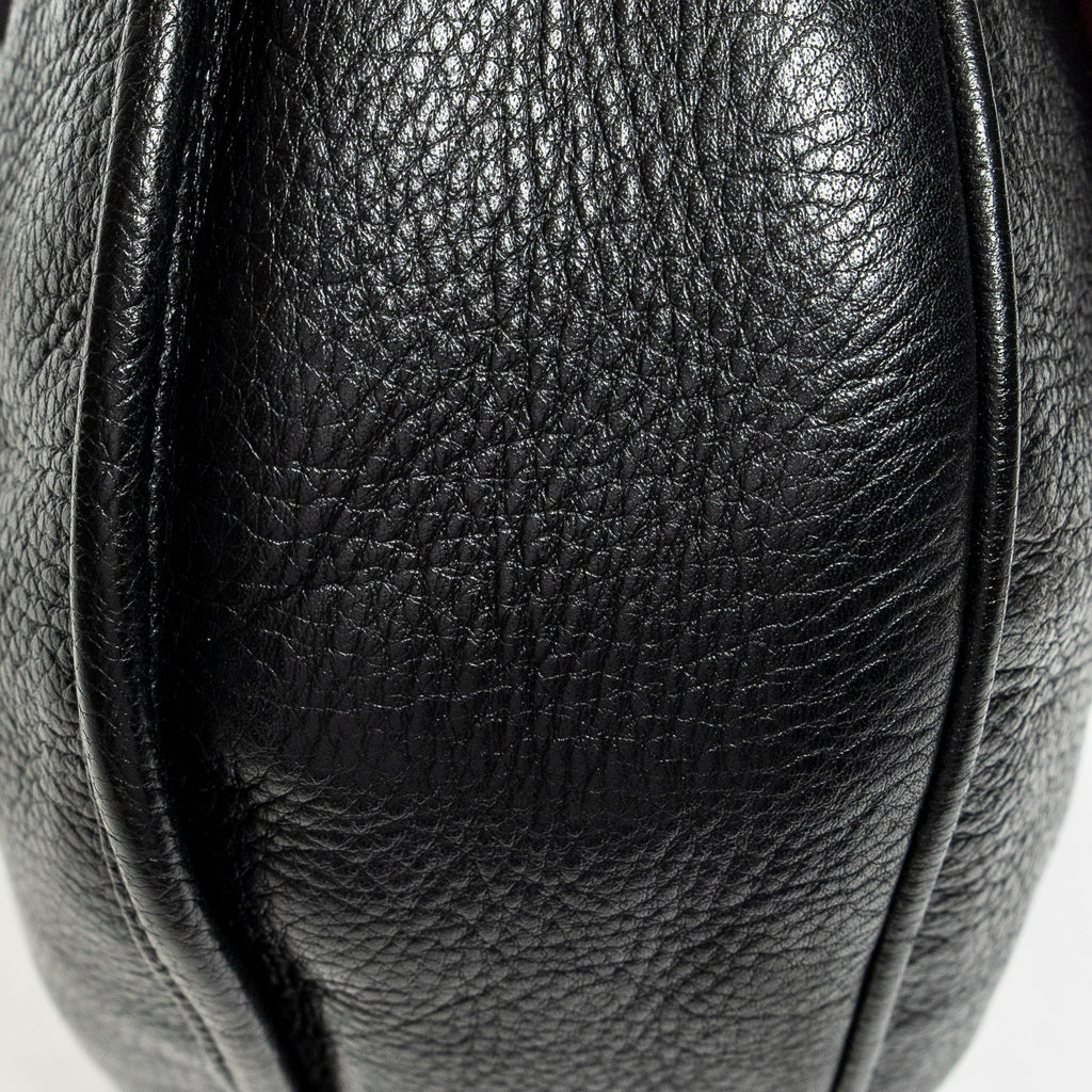 Shoulder Bag Heritage Flap Messenger Black Grained Calfskin Leather