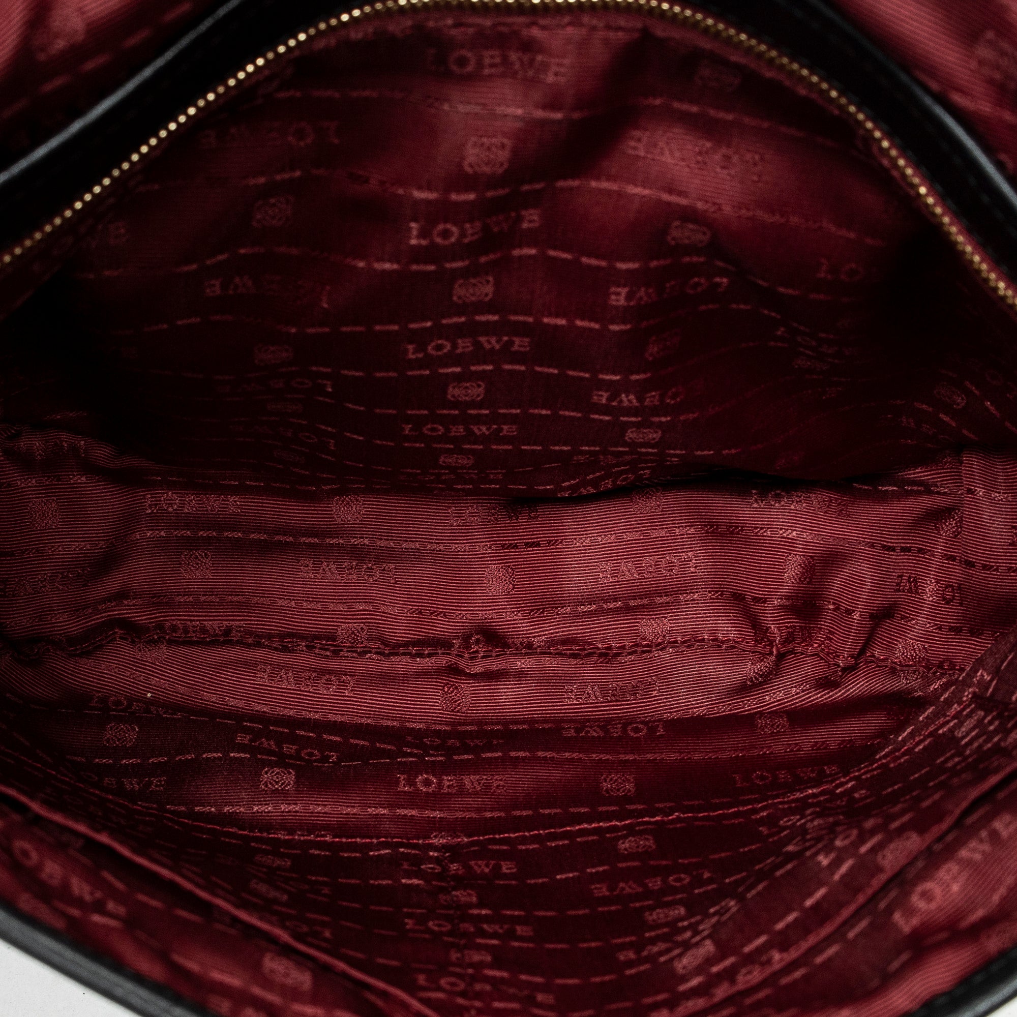 Shoulder Bag Heritage Flap Messenger Black Grained Calfskin Leather