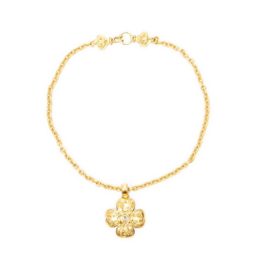 Necklace CC Clover Pendant Necklace Gold Gold Plated
