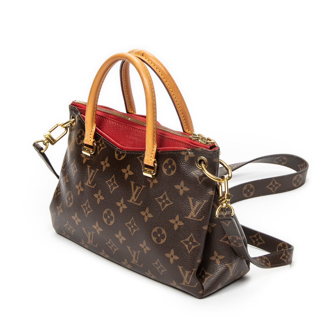 Shoulder Bag Pallas PM Brown Monogram Canvas