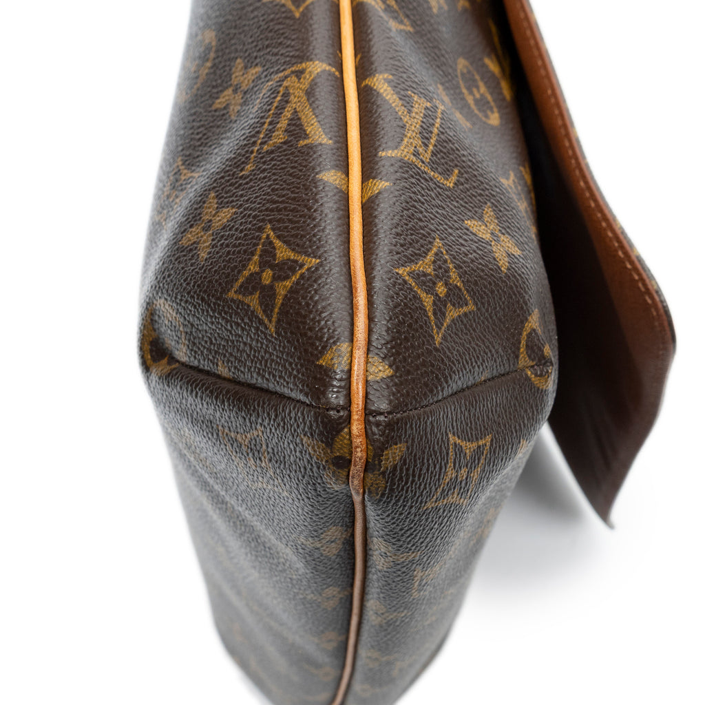 Shoulder Bag Musette Brown Monogram Canvas