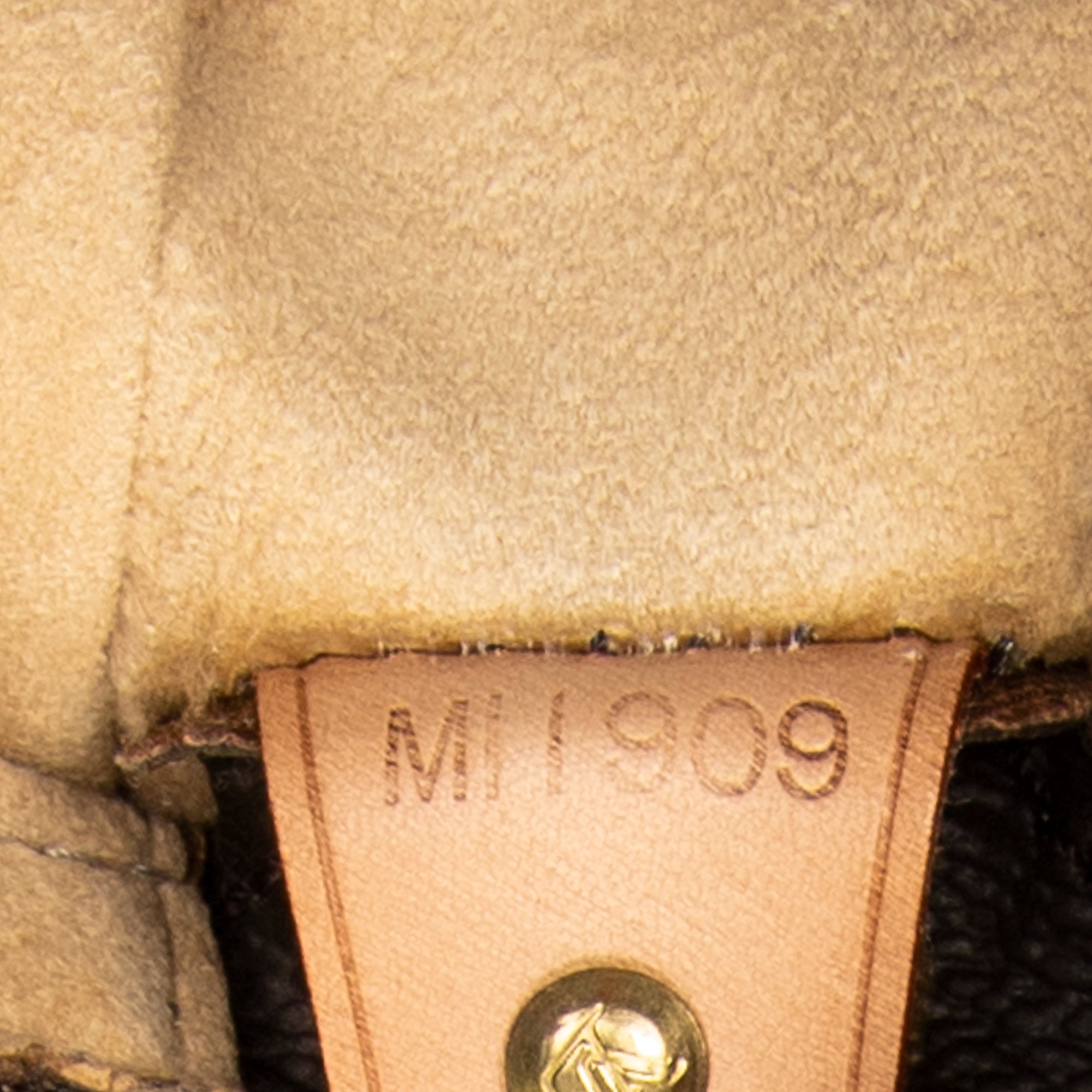 Shoulder Bag Looping GM Brown Monogram Canvas