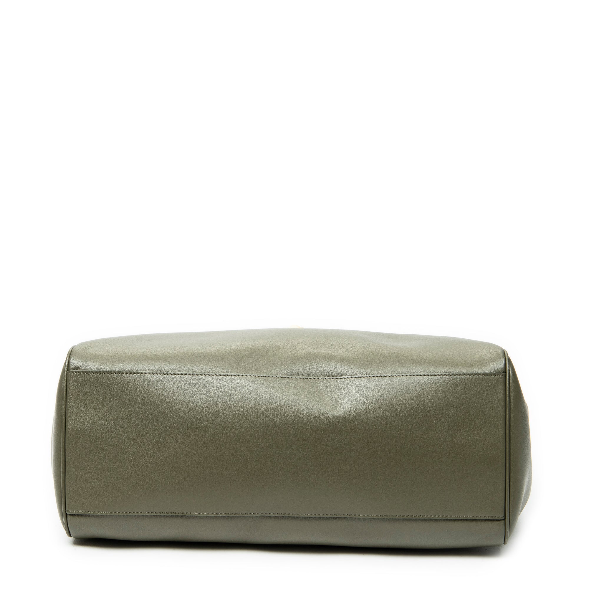 Shoulder Bag Large Soft 16 Bag Olive Smooth Calfskin Leather