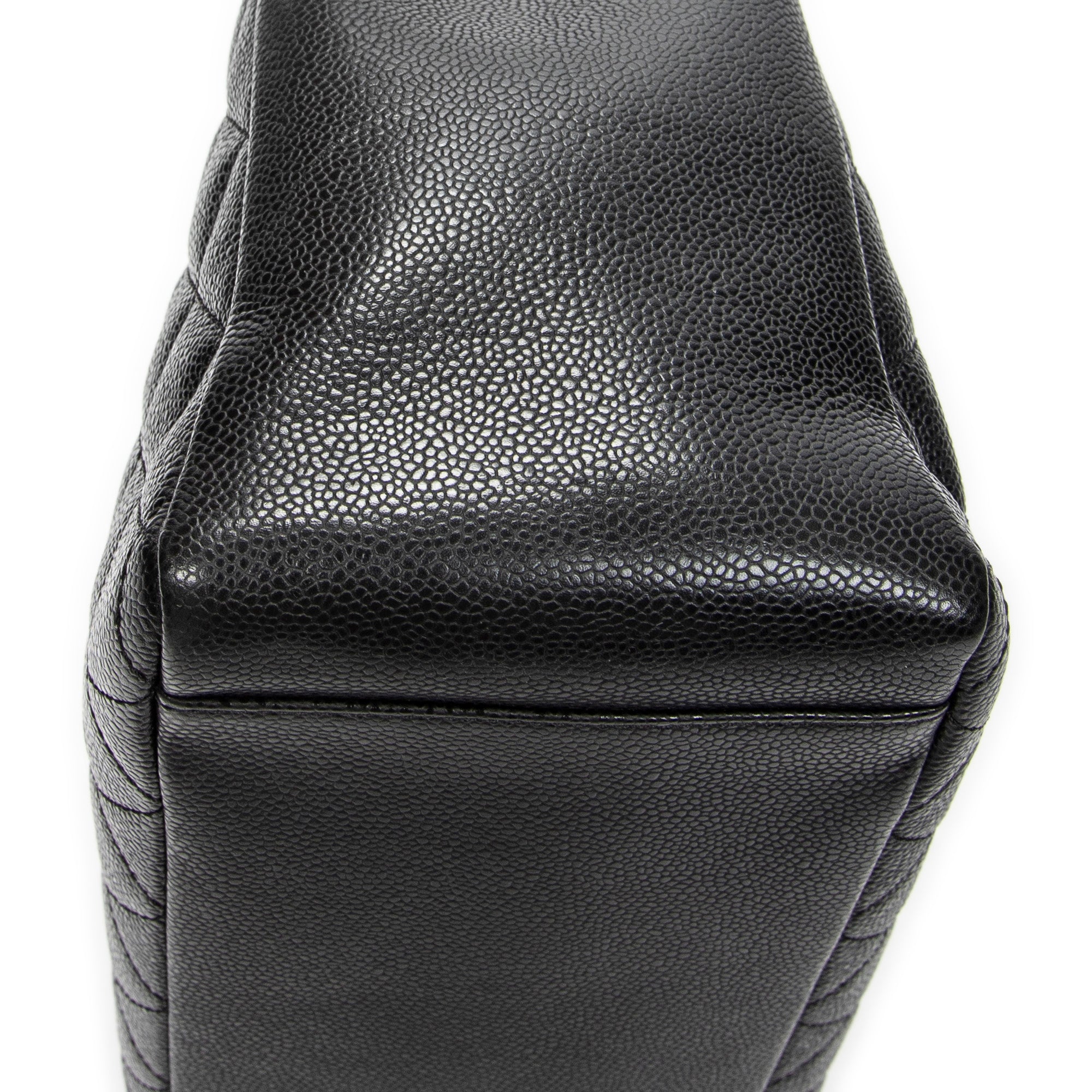 Shoulder Bag Grand Shopping Tote Black Quilted Caviar Leather