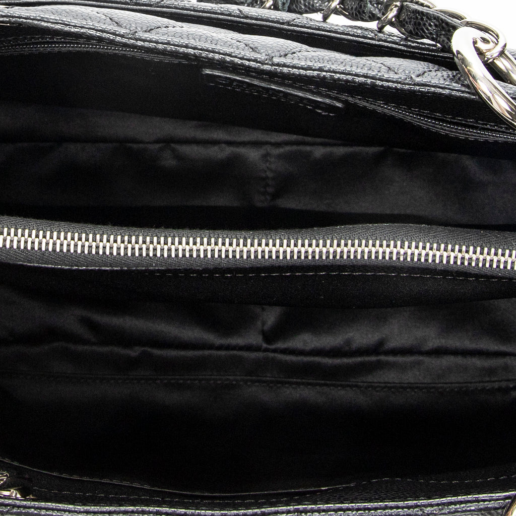 Shoulder Bag Grand Shopping Tote Black Quilted Caviar Leather
