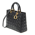 Sac à bandoulière Lady Dior grand modèle zippé en cuir d'agneau Cannage noir