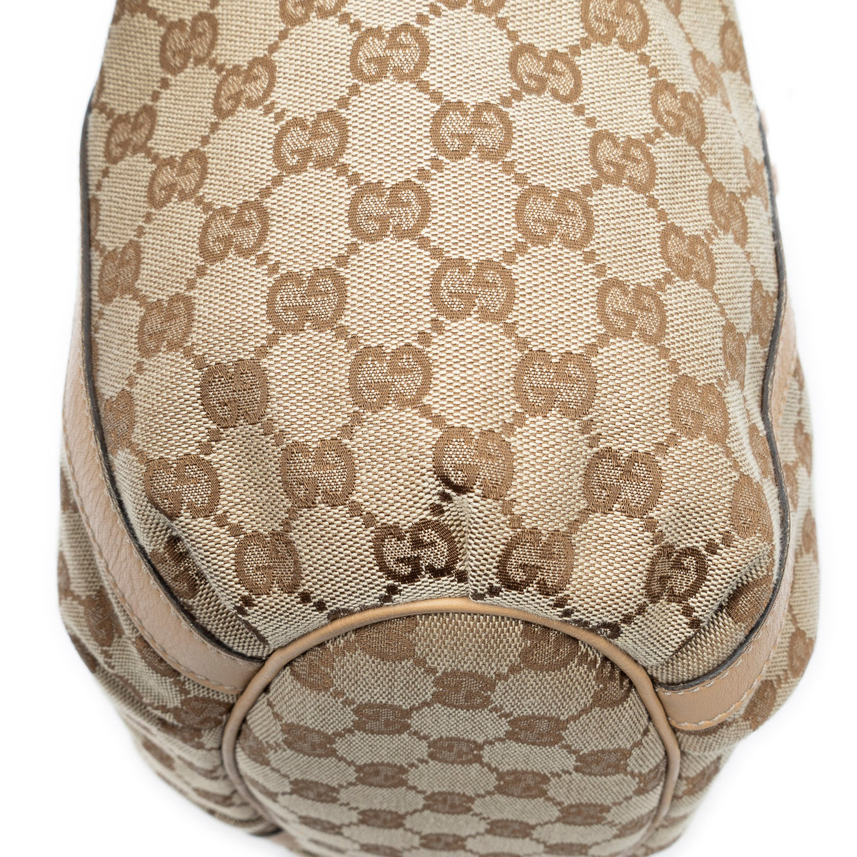Bolso de Hombro Mediano Lona Monogramada Beige con Anilla D y Estilo Bucket