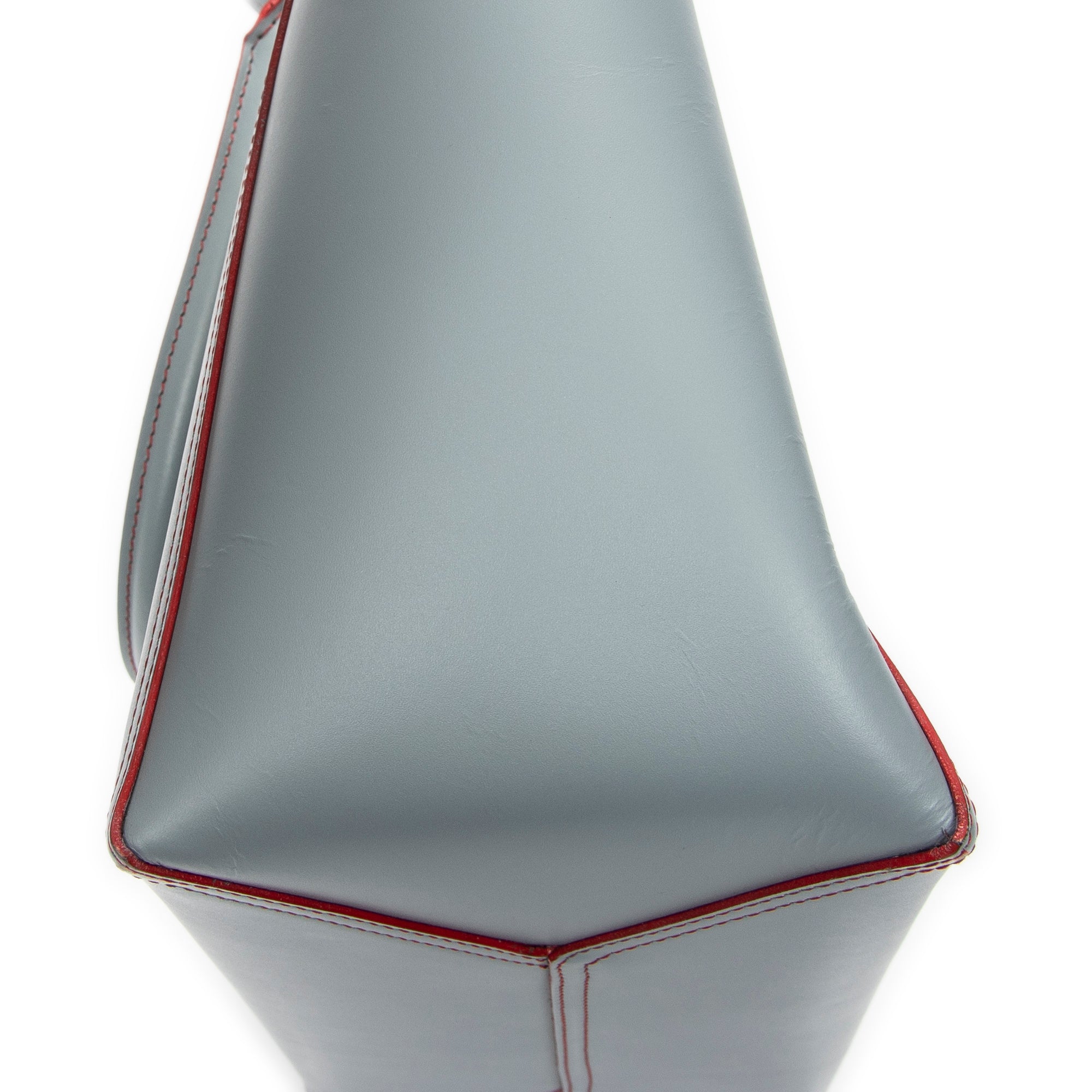 Shoulder Bag Leo Tote Grey Calfskin Leather