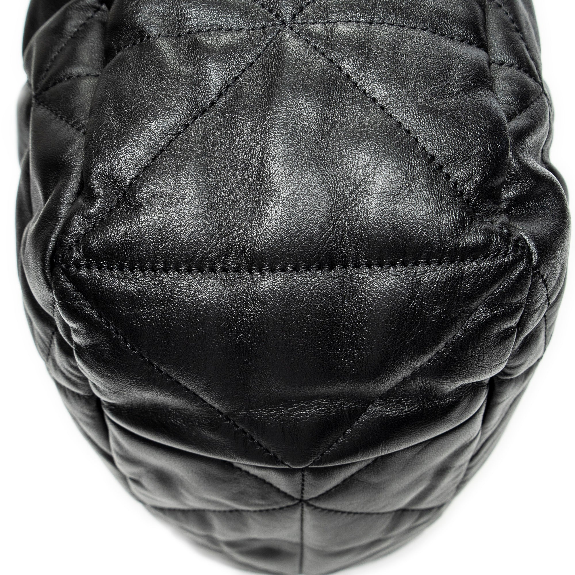 Shoulder Bag Large Spectrum Hobo Black Quilted Calfskin Leather