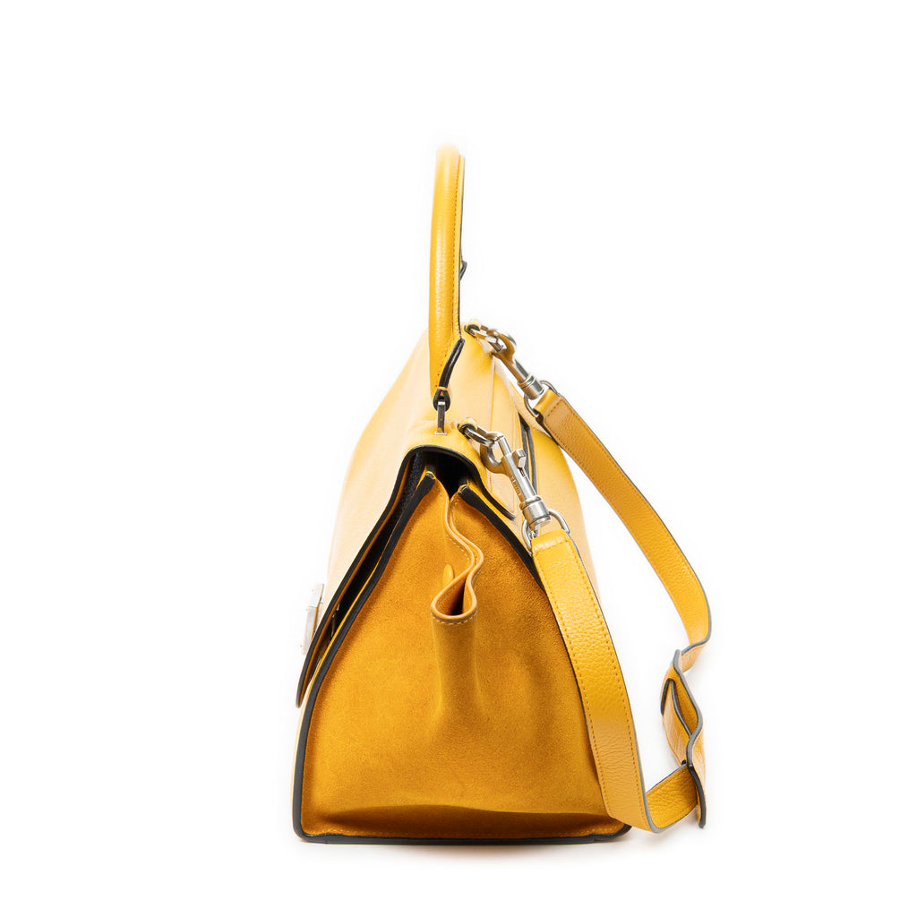Shoulder Bag Medium Trapeze Yellow Grained Calfskin Leather