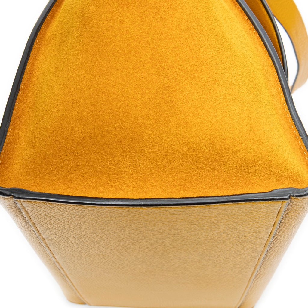 Shoulder Bag Medium Trapeze Yellow Grained Calfskin Leather