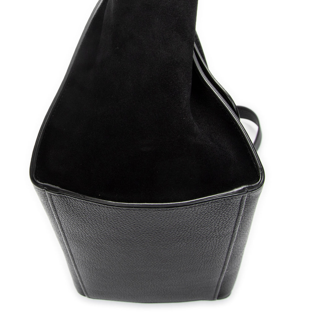 Shoulder Bag Small Trapeze Black Grained Calfskin Leather